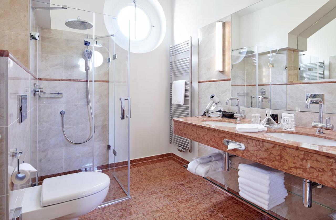 Hotel Hohenhaus Herleshausen Екстериор снимка